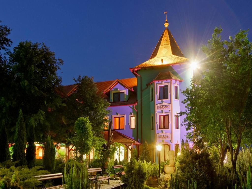 Vinski Dvor Палич Экстерьер фото