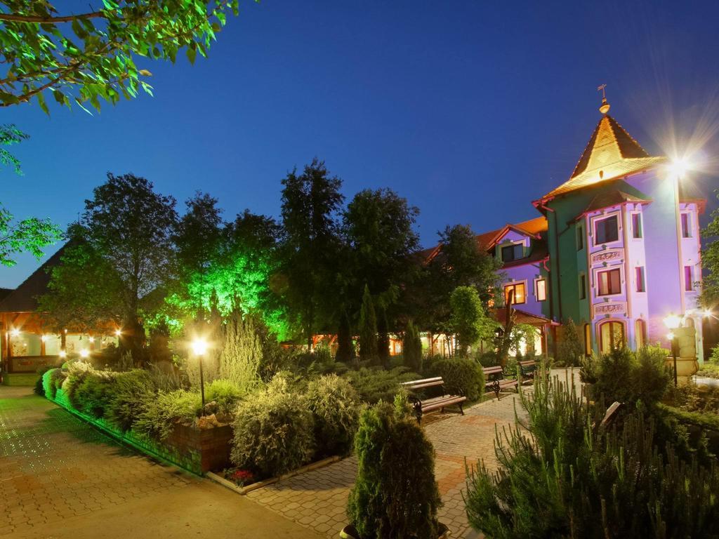 Vinski Dvor Палич Экстерьер фото